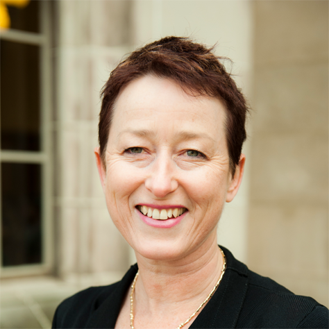 Associate Professor Lisa Gibbs